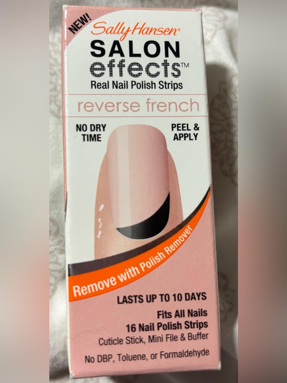 SALLY HANSEN SALON EFFECTS REVERSE FRENCH NAIL POLISH STRIPS